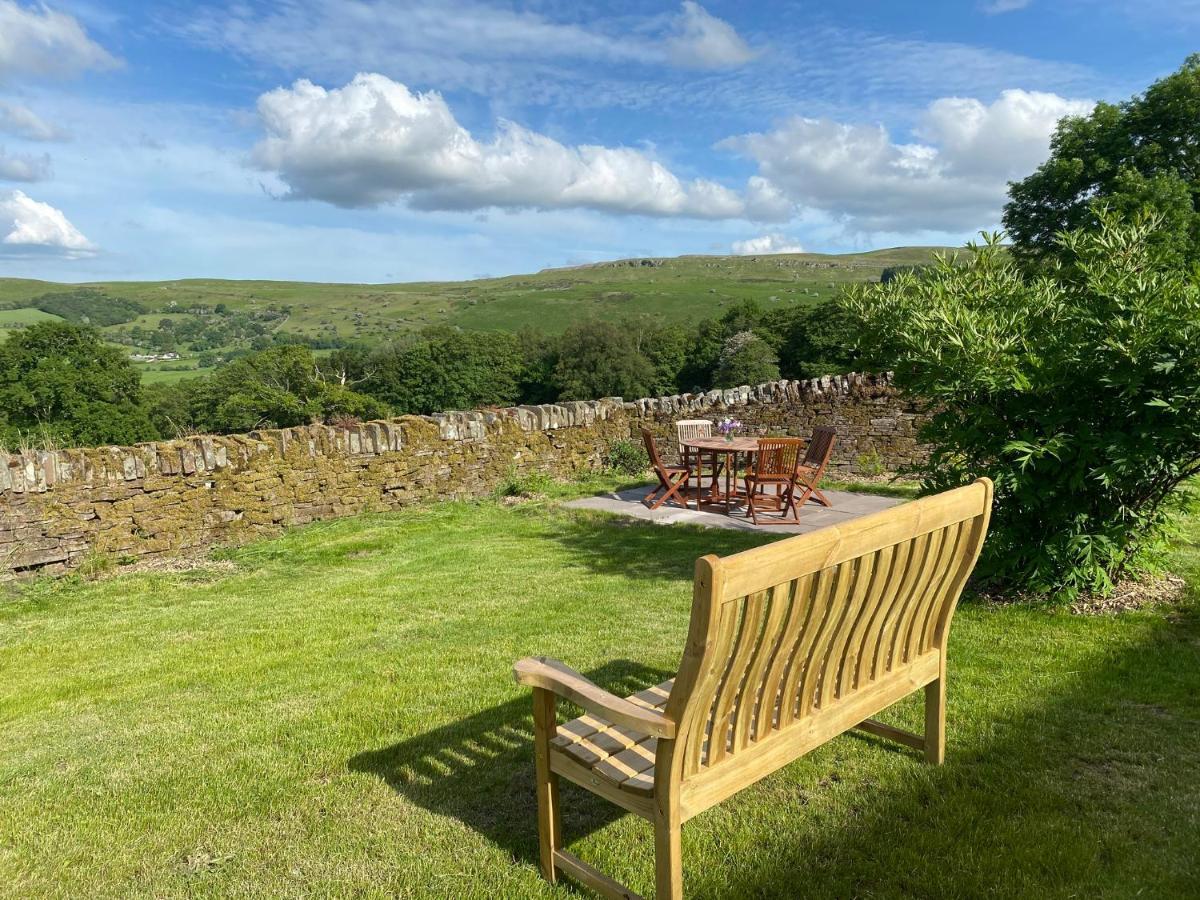 Pant Llwyd Farm Villa Llangynidr ภายนอก รูปภาพ