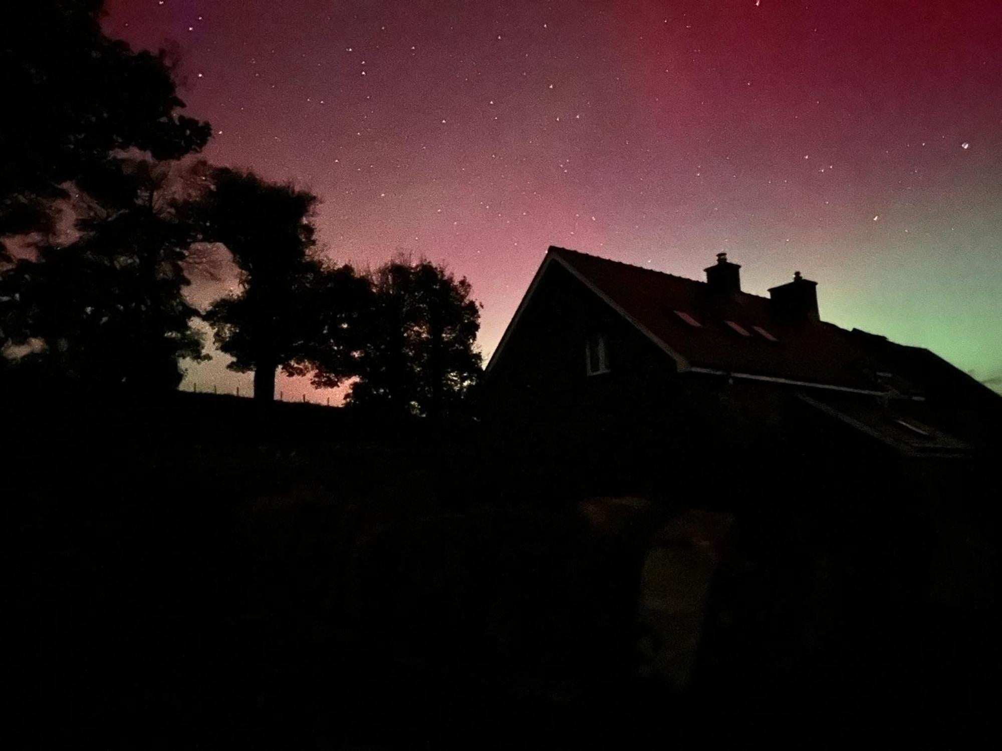 Pant Llwyd Farm Villa Llangynidr ภายนอก รูปภาพ